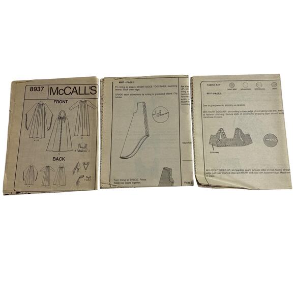 Vtg McCall's Girl's Medieval Dress Costume 8937 Cape Hat Sz 10 12 Zooterz UNCUT - Picture 14 of 15